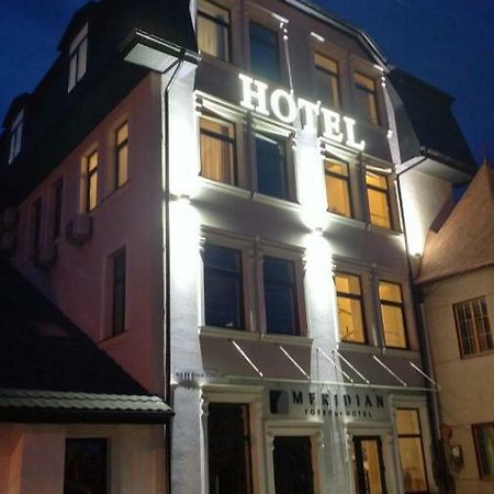Hotel Meridian Броды Экстерьер фото