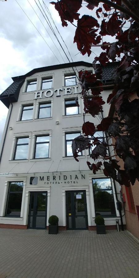 Hotel Meridian Броды Экстерьер фото